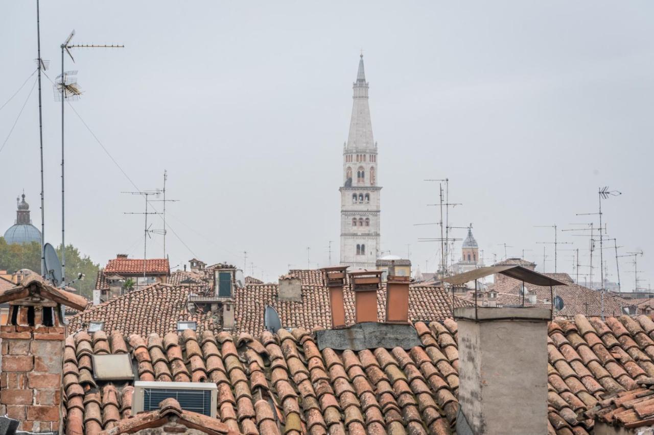 L'Altana Di Emilia Suite โมดินา ภายนอก รูปภาพ