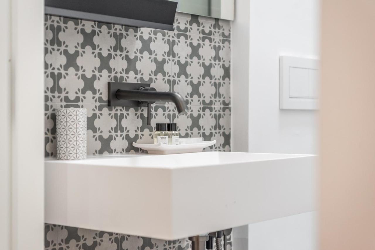 L'Altana Di Emilia Suite โมดินา ภายนอก รูปภาพ