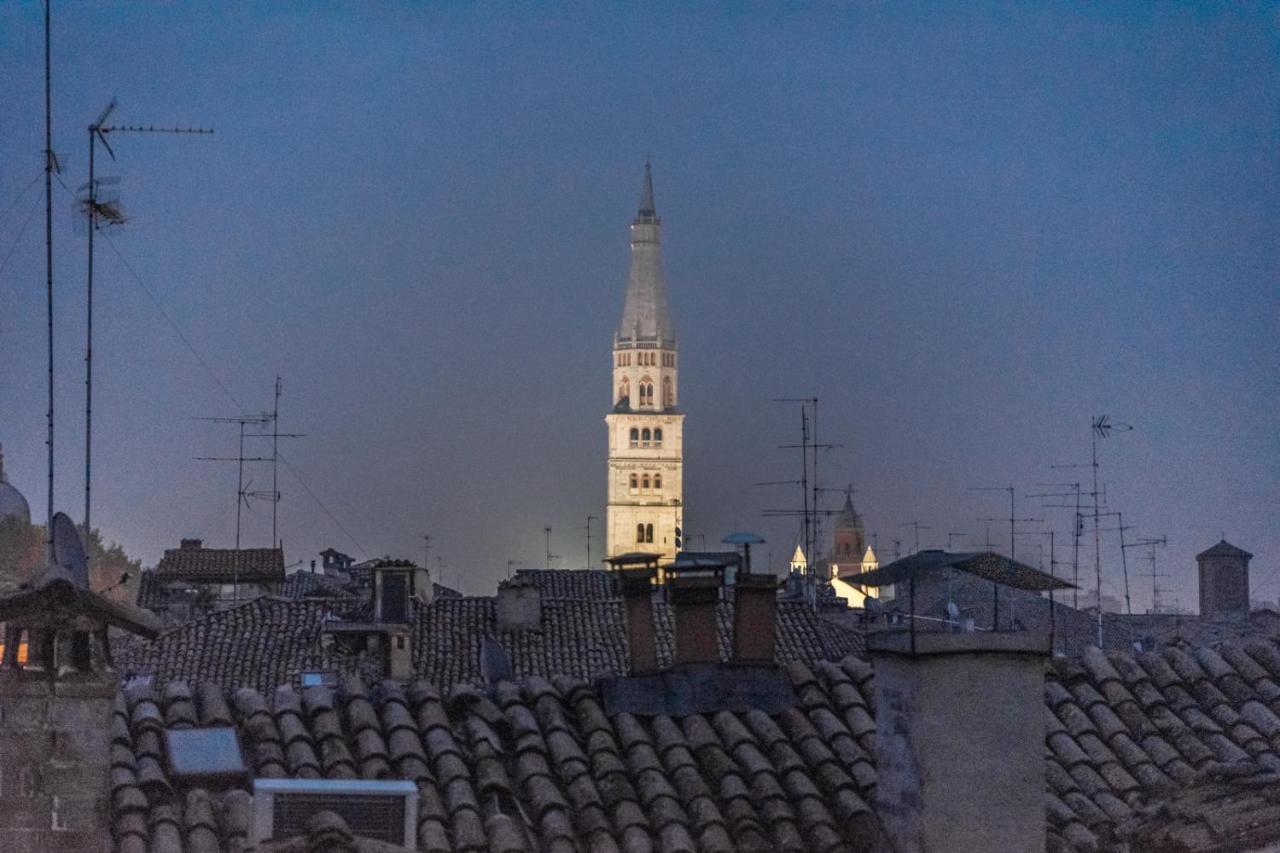 L'Altana Di Emilia Suite โมดินา ภายนอก รูปภาพ